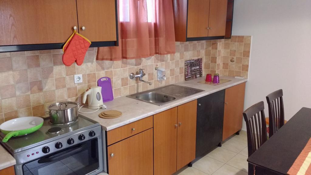 Vazeos Apartments Καρτεράδος Εξωτερικό φωτογραφία