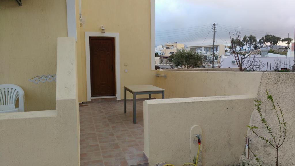 Vazeos Apartments Καρτεράδος Δωμάτιο φωτογραφία